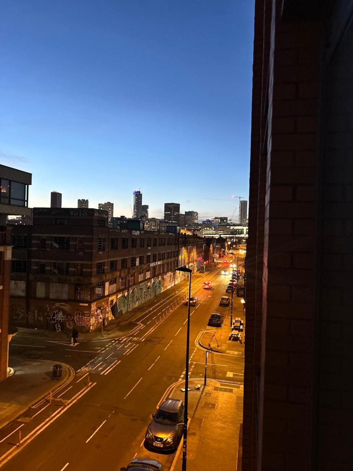 2 Bedroom With View Apartment *